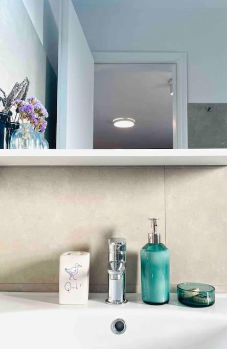 Cozy, Newly Renovated Apartment In Gavrio. Buitenkant foto